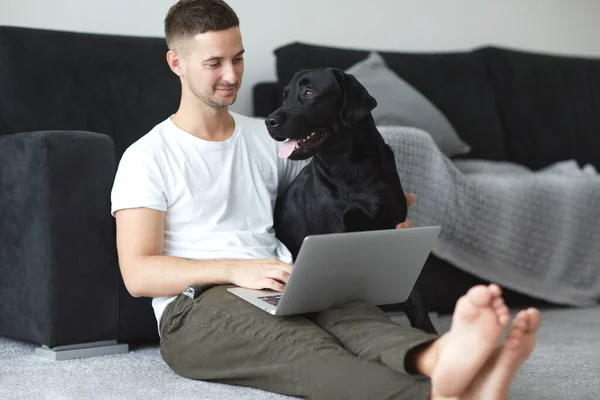 Freelancer Guy Laptop Dog Working Home Quarantine Coronavirus Infection — Stock Photo, Image