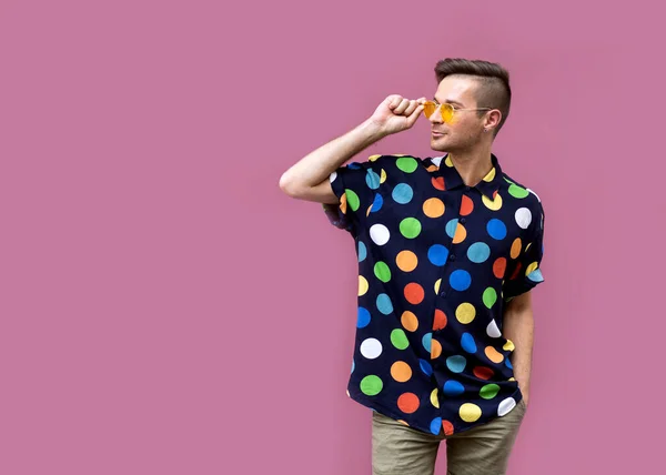 Fashion Guy Posing Pink Background Bright Clothes — Stock Photo, Image