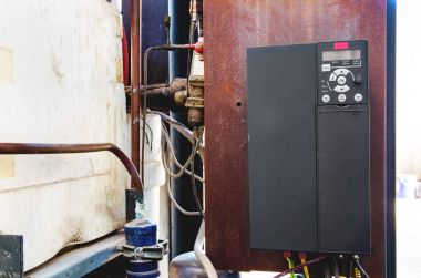 Değişken hız sürücü inverter dönüştürücü, voltaj sabitleyici için birim