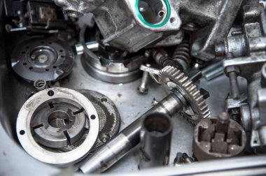 Mekanik yüksek basınçlı dizel pompa demonte. Bileşenleri mekanizması. Dizel ekipman bakım Servisi