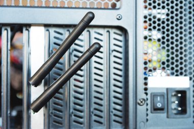 Sistem birimi cinsinden bilgisayar PCI yapışık - verici kablosuz ağ wifi için yüklü