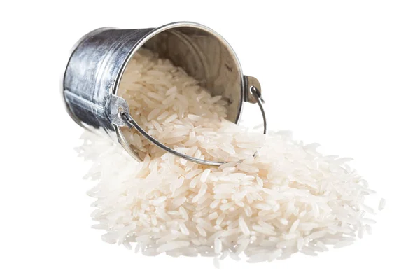 Рис в ведре — стоковое фото