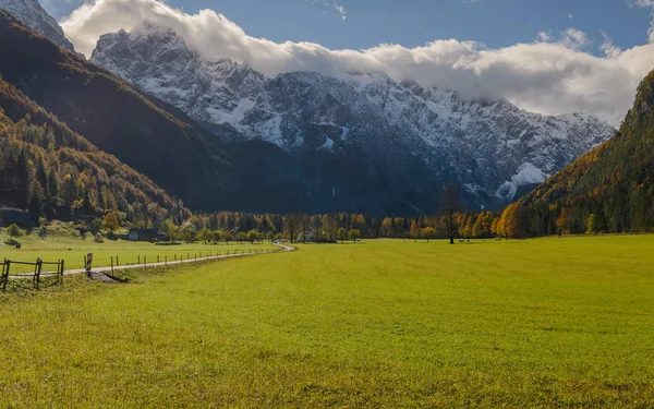 Логарская долина (Logarska dolina — стоковое фото