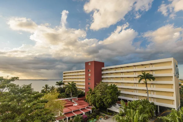 Hotel Jagua in Cienfuegos — Stock Photo, Image