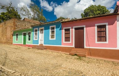 Renkli evleri, Trinidad, Küba