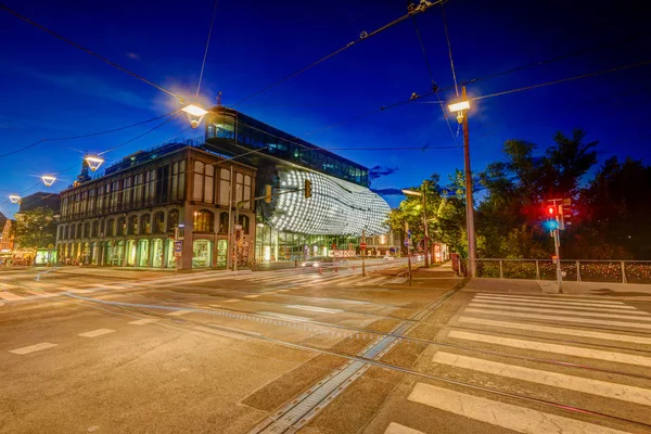Graz mimari, gece — Stok fotoğraf