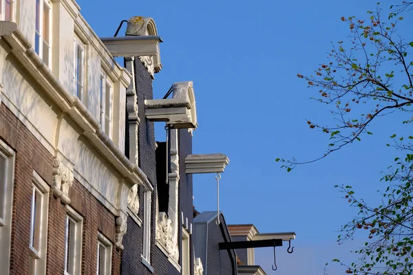 Elewacje budynków holenderski Amsterdam, Holandia Zdjęcie Stockowe