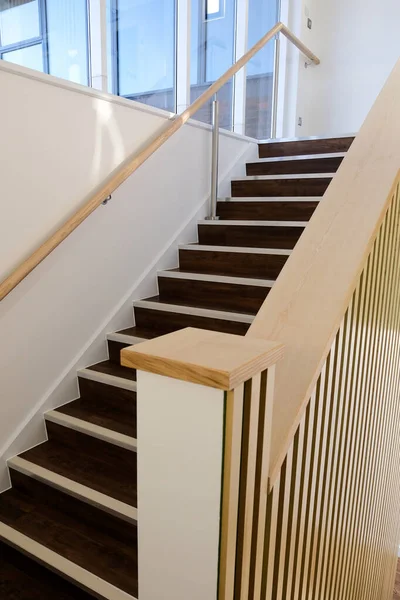 Escaliers Modernes Nouvellement Construits Dans Développement Bureaux — Photo