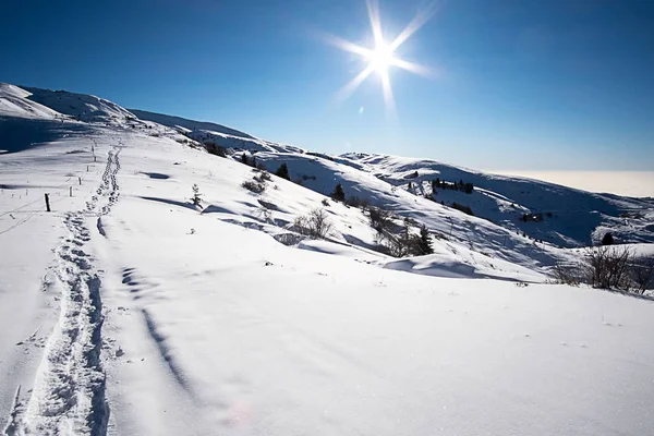 Dağlar kış manzarası Stok Fotoğraf