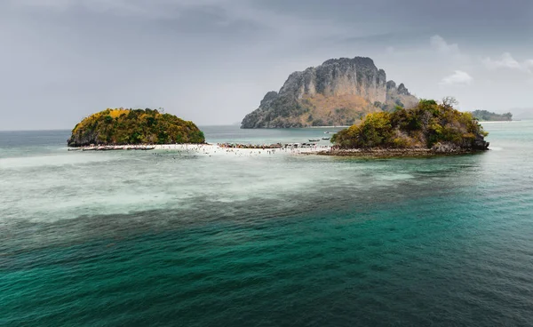 Tropikalna Plaża Między Dwoma Wyspami Morzu Andamańskim Tajlandia — Zdjęcie stockowe