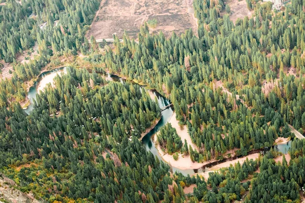 Fluss Fließt Durch Das Tal Des Yosemite Nationalparks Usa — Stockfoto