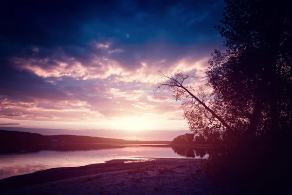 Calm Lake Autumn Trees Coast Sunset — Stock Photo, Image