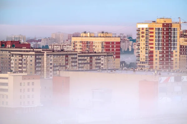 Вид Здания Городе Ижевске Тумане — стоковое фото