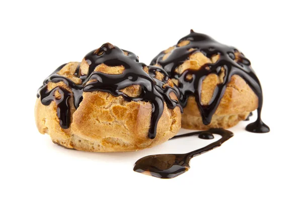 In een chocolade eclairs — Stockfoto