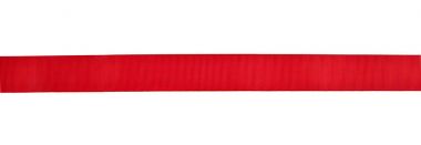 kırmızı kurdele beyaz arkaplanda izole edildi 