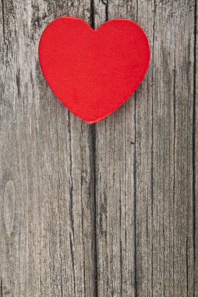 Harten op een houten achtergrond — Stockfoto