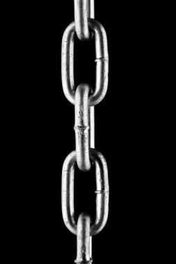 siyah arka plan üzerine izole zinciri 