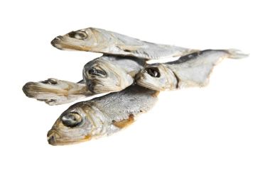 Beyaz arka planda füme balık 