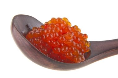 tahta kaşıkla havyar