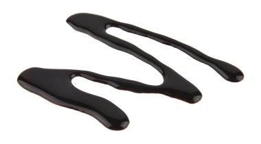 Beyaz arkaplanda izole edilmiş çikolata