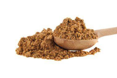 Hindistan cevizi beyaz arkaplanda izole edildi