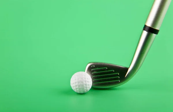 Putter y pelota de golf —  Fotos de Stock