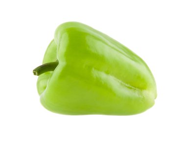 beyaz arkaplanda yeşil biber