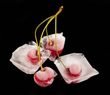 buz siyah zemin kiraz