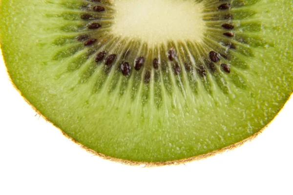 Kiwi isolado no fundo branco close-up — Fotografia de Stock