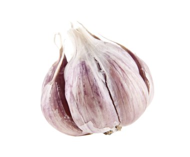 Beyaz arka plan closeup izole sarımsak