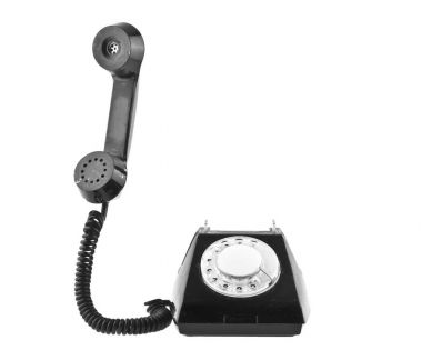 Beyaz arka plan üzerinde izole eski siyah telefon