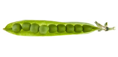 Beyaz arkaplanda yeşil bezelyeler izole