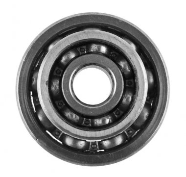 Beyaz arka plan üzerinde izole rulman