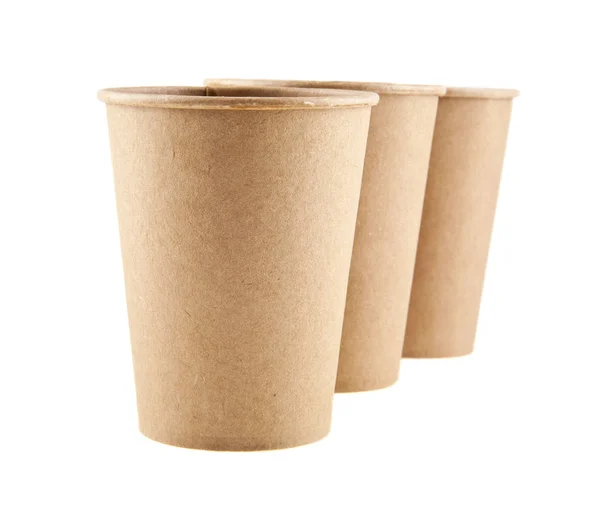 Tasses en papier isolées sur fond blanc — Photo