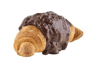 Beyaz arka plan üzerinde izole çikolata kruvasan