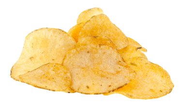 Beyaz arkaplanda izole edilmiş patates cipsi.