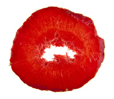 Çilek beyaz arkaplanda izole edildi