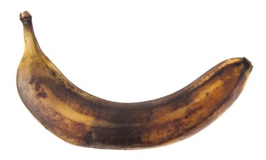 Beyaz arkaplanda izole edilmiş olgun muz