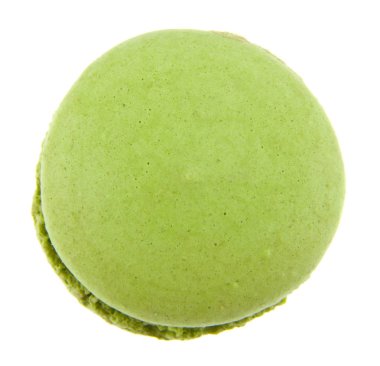 Yeşil Beyaz arka plan üzerinde izole acıbadem kurabiyesi