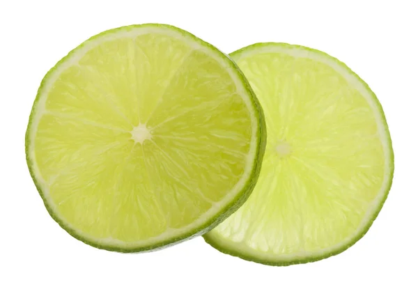 Fatias de limão verde isolado no fundo branco close-up . — Fotografia de Stock