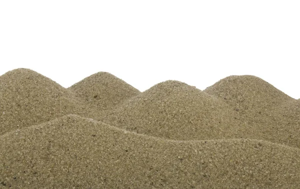 Sandhaufen isoliert auf weißem Hintergrund. — Stockfoto