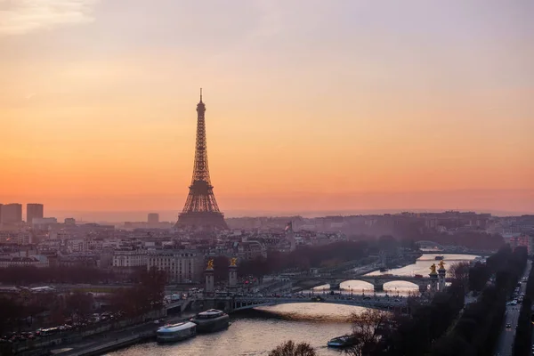 法国巴黎的埃菲尔铁塔 — 图库照片