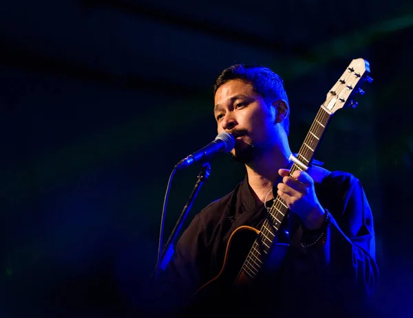 Bipul Chettri e a banda itinerante no Hotel Annapurna em Satu — Fotografia de Stock