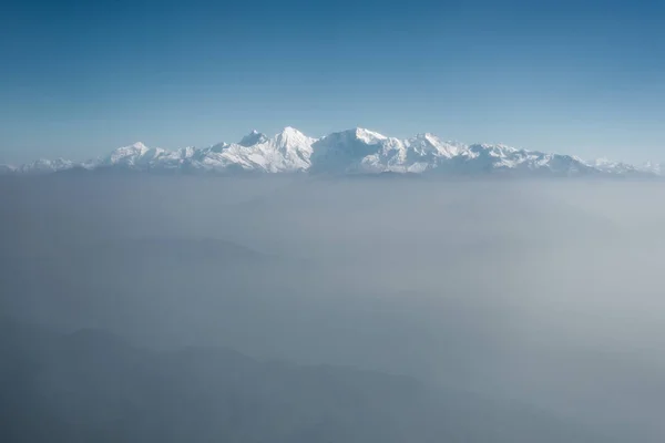 El Himalaya visto desde un avión, Nepal — Foto de Stock