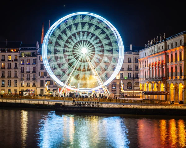 Bayonne Ferris wheel at night, France — 图库照片