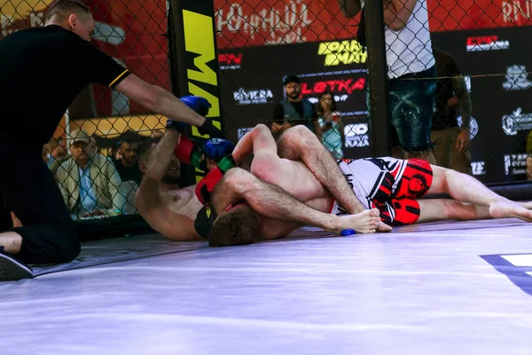 Odessa Ukraine June 2019 Fighters Mma Boxers Fighting Rules Cage — Stockfoto