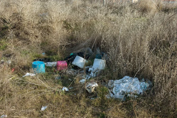 Montones Basura Carretera Camino Sendero Lleno Basura Calle Sucia Día — Foto de Stock