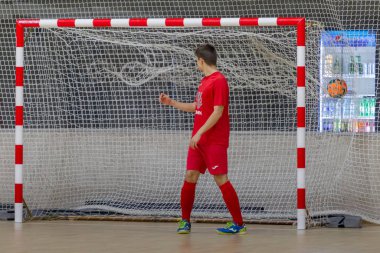 Odessa, Ukrayna - Ocak 2020: Kimliği belirsiz yerel takım oyuncuları futsal oynuyor