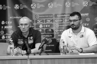 Yuzhnuy, Odessa, Ukr - 4 Şubat 2020: Khimik Yuzhnuy maçı sırasında efsanevi Avrupa teknik direktörü Massimo Barbolini (Igor Gorgonzola Novara) - Igor Gorgonzola Novara Italy. Voleybol Kadınlar Ligi