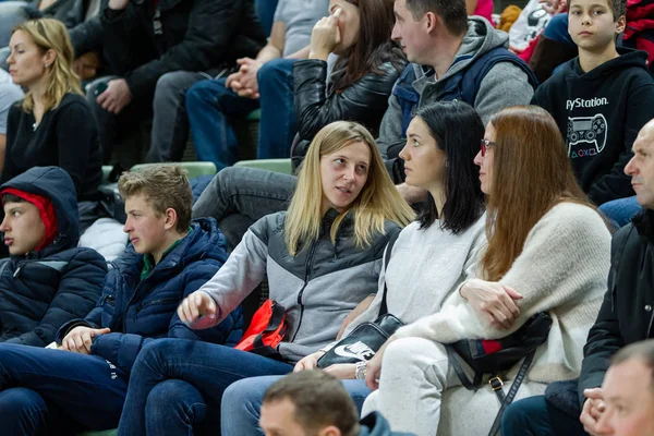 Odessa Ucraina Cirka Febbraio 2020 Spettatori Stand Palestra Durante Partita — Foto Stock